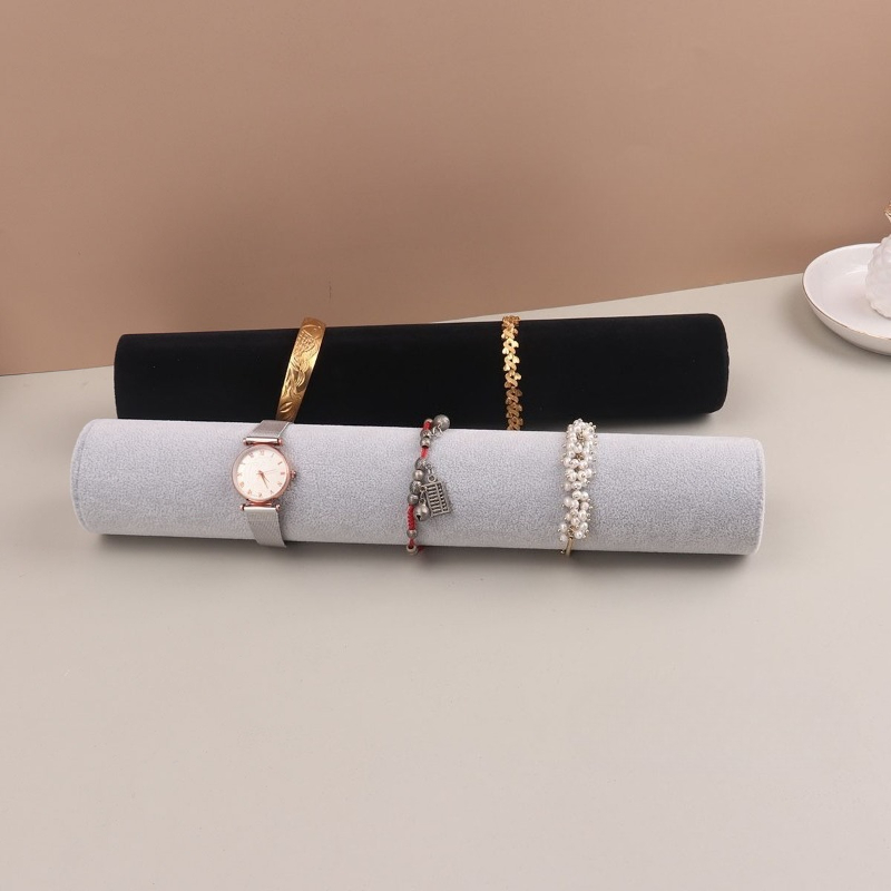 Велюровая подставка для брасле – обзор и цена Jewelry Shop Watches
