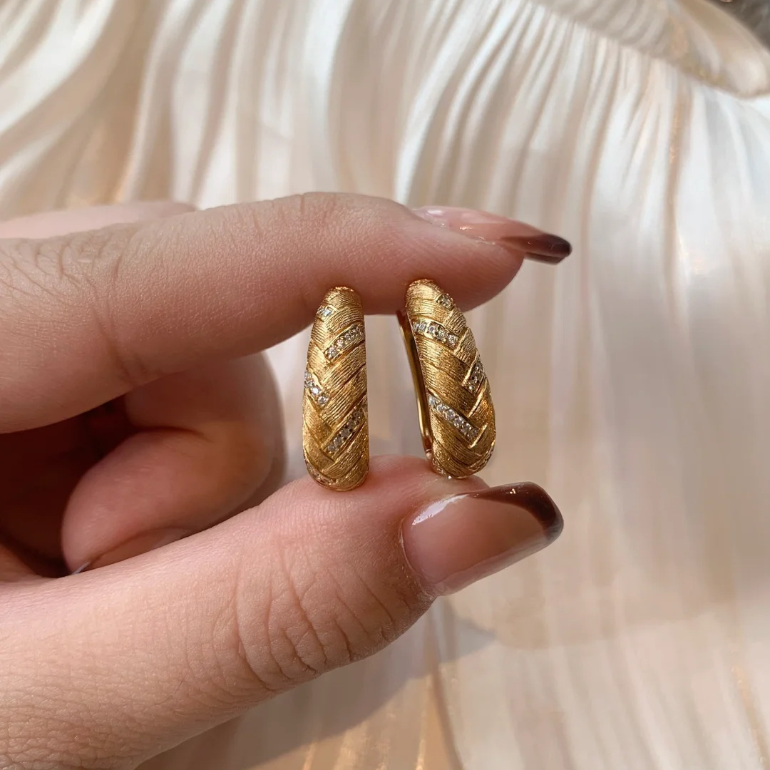 Набор из серег-гвоздиков, брас – обзор и цена Diamond Stud Earrings